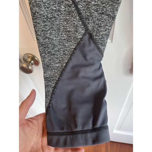Zella High Waist Grey Crop Leggings w/Mesh Panels SZ XS Activewear Athleisure - Picture 7 of 9